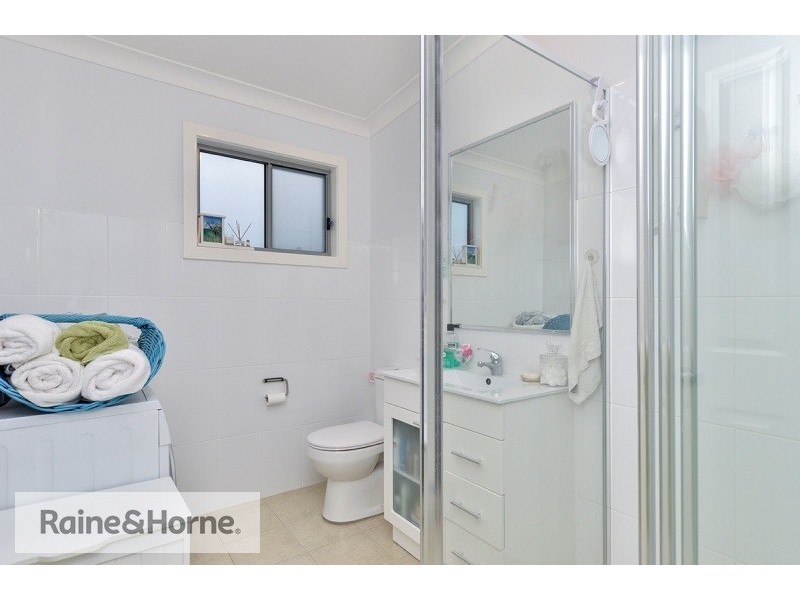 24 Pozieres Avenue, Umina Beach NSW 2257