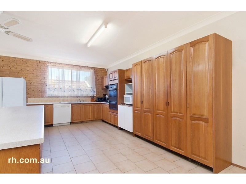 18 Ridge Street, Ettalong Beach NSW 2257