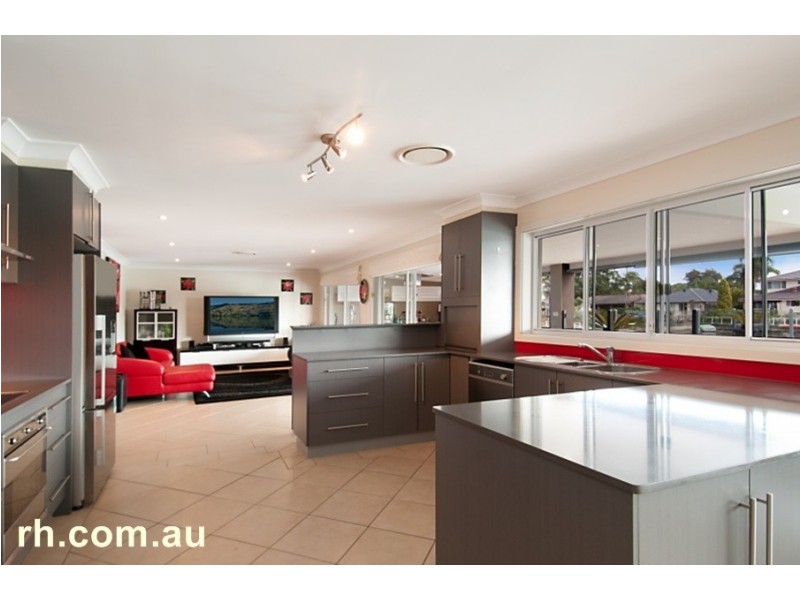 10 Salacia Close, St Huberts Island NSW 2257