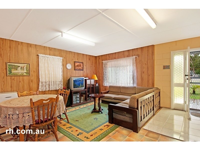 9 Korina Avenue, Umina Beach NSW 2257