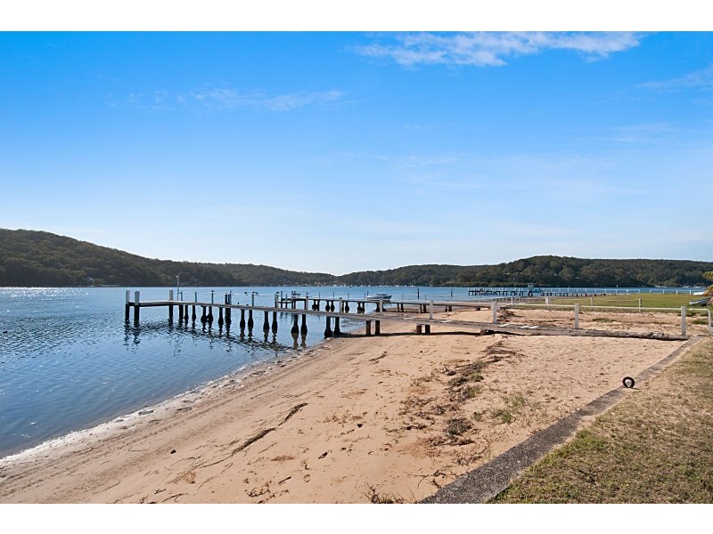 186 Booker Bay Road, Booker Bay NSW 2257