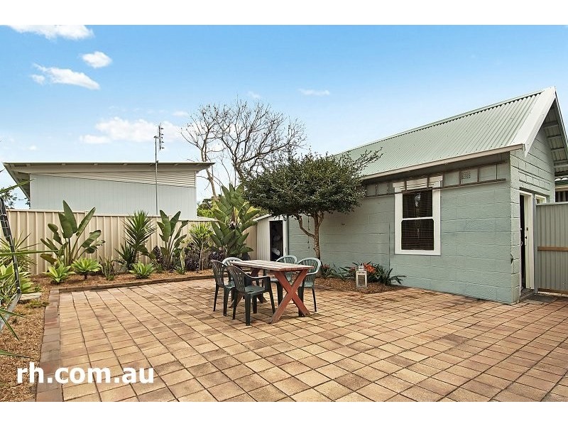 9 Collareen Street, Ettalong Beach NSW 2257