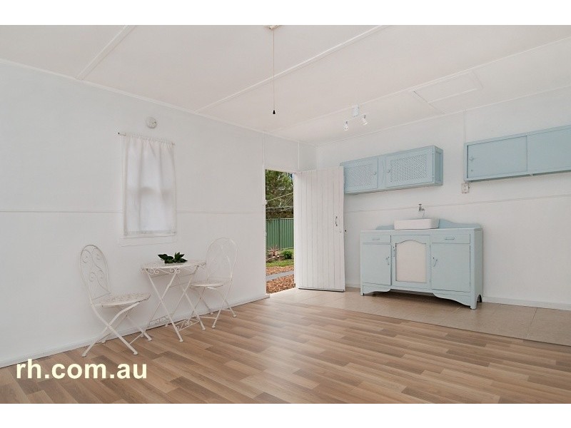 387 Ocean Beach Road, Umina Beach NSW 2257