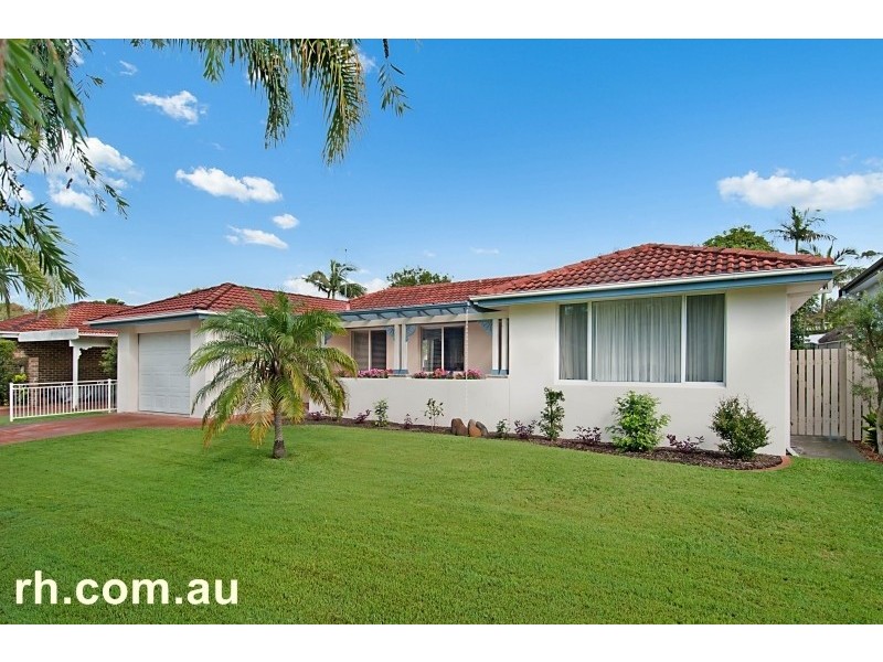 24 Nautilus Crescent, St Huberts Island NSW 2257
