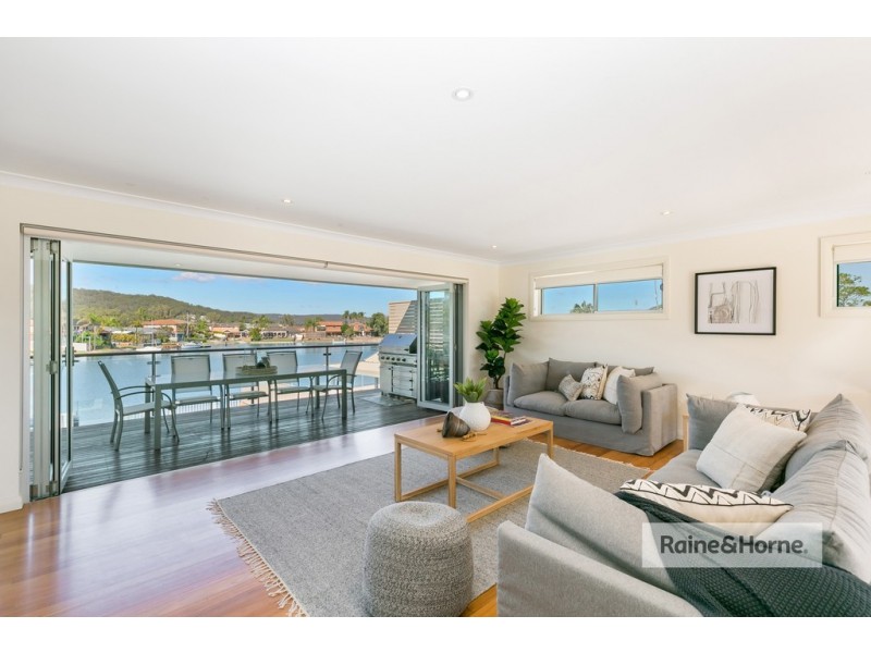 50 Helmsman Boulevard, St Huberts Island NSW 2257