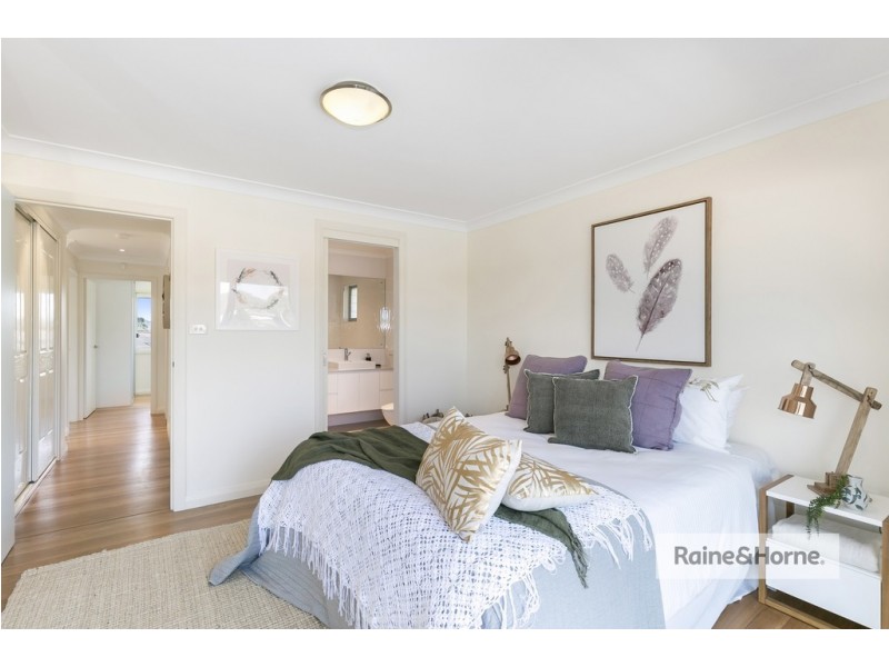 50 Helmsman Boulevard, St Huberts Island NSW 2257