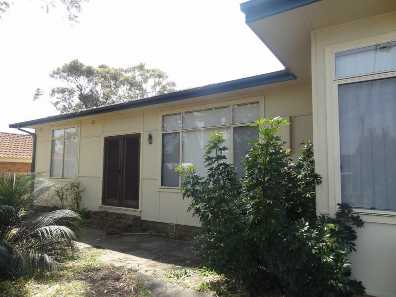 55 PALM STREET, Ettalong Beach NSW 2257