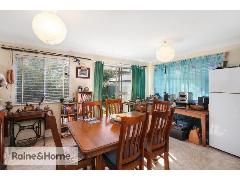 77 Hobart Avenue, Umina Beach NSW 2257