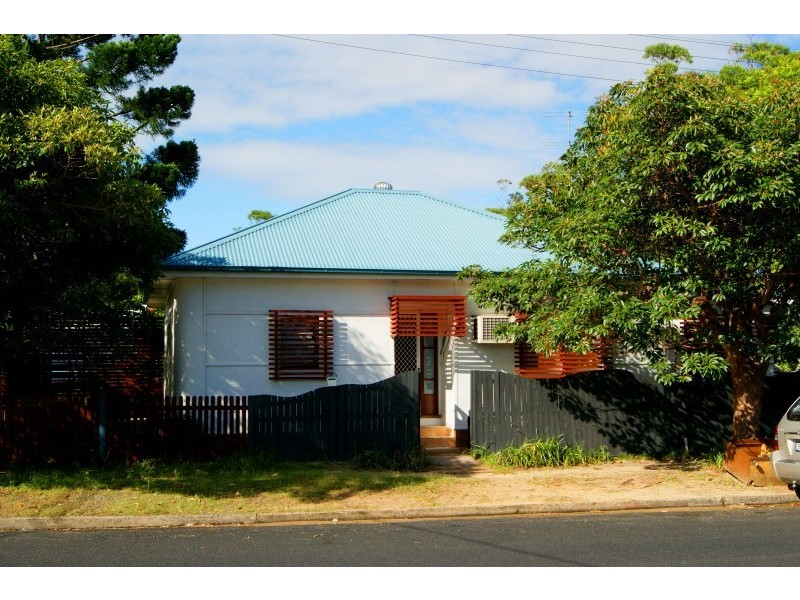 25 Broken Bay Road, Ettalong Beach NSW 2257