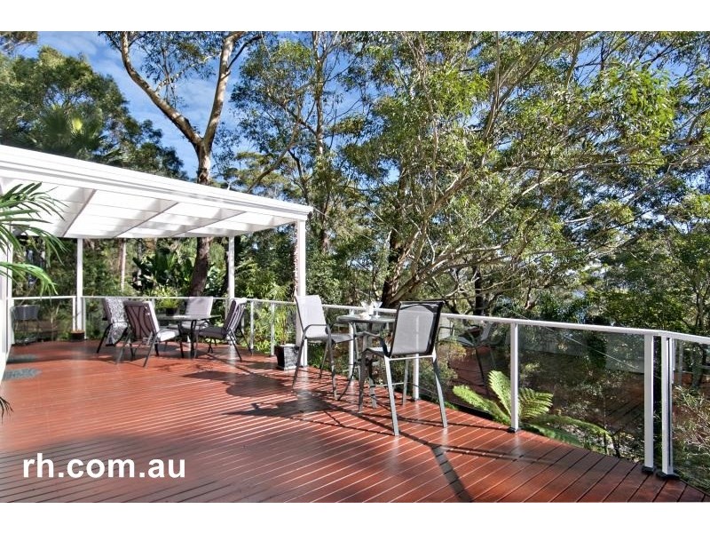 15 Daley Avenue, Daleys Point NSW 2257