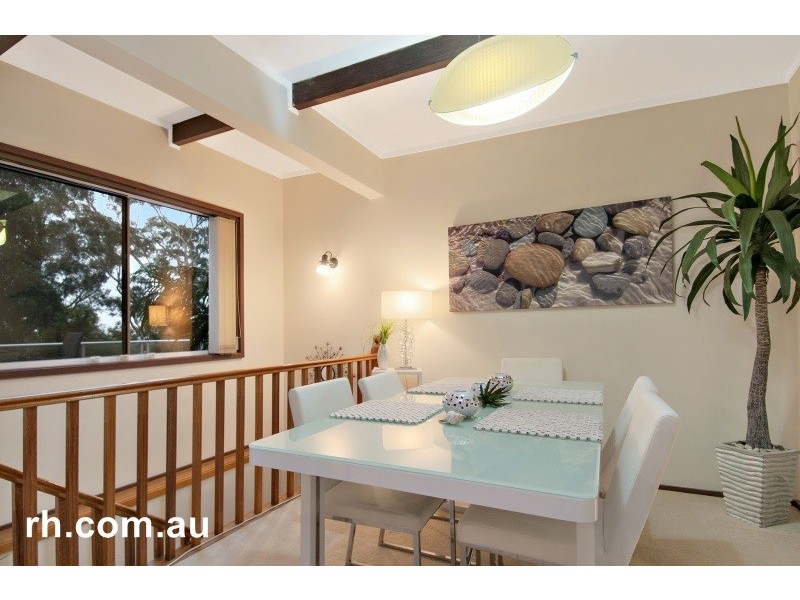 15 Daley Avenue, Daleys Point NSW 2257