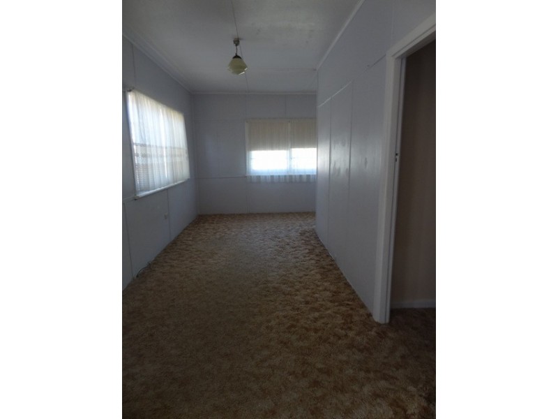 63 BEACH STREET, Ettalong Beach NSW 2257