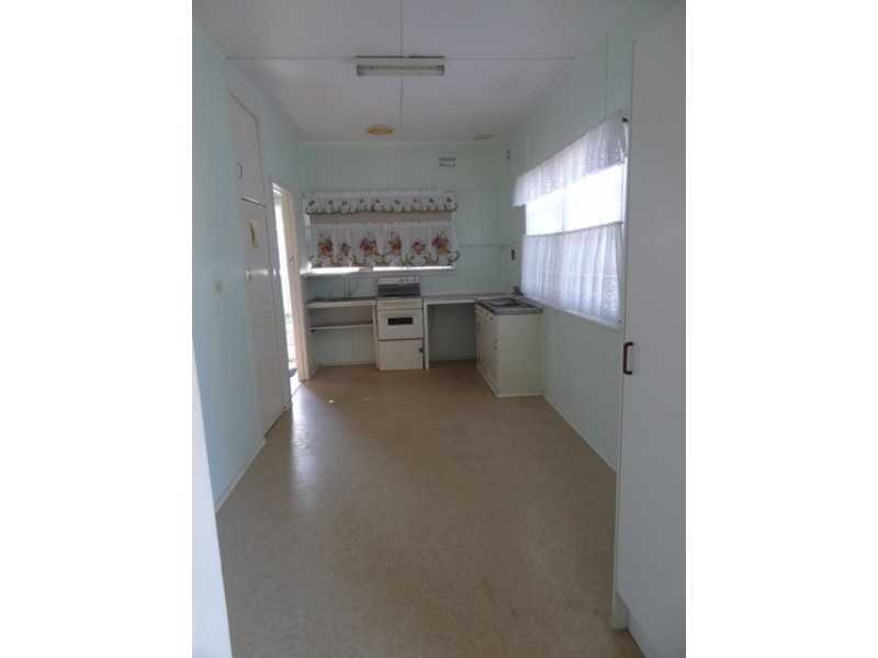 63 BEACH STREET, Ettalong Beach NSW 2257