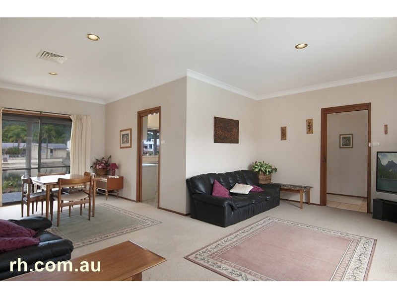 15 Salacia Close, St Huberts Island NSW 2257