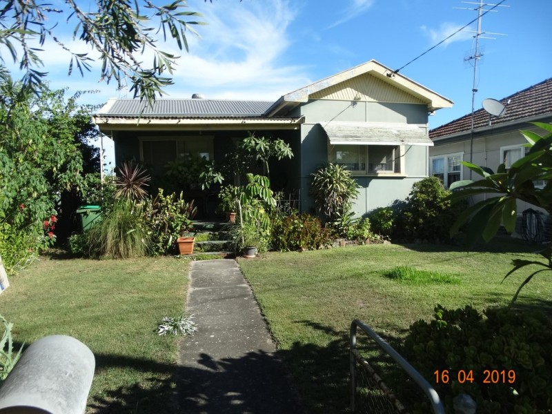 52 Nelson St, Umina Beach NSW 2257
