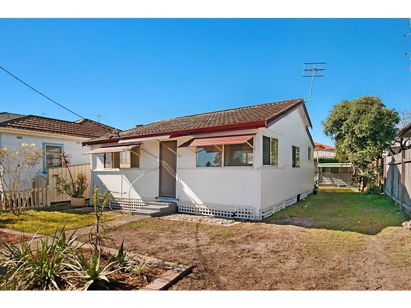 38 Pacific Avenue, Ettalong Beach NSW 2257