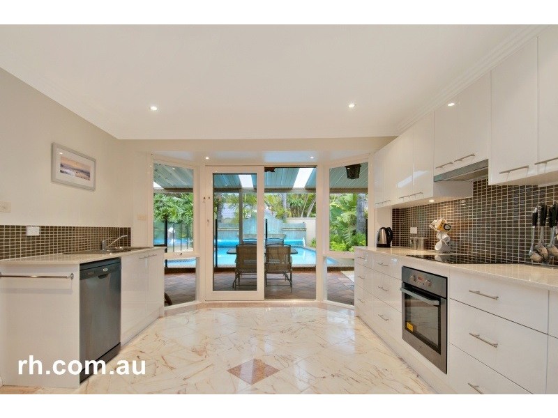 130 Helmsman Boulevard, St Huberts Island NSW 2257