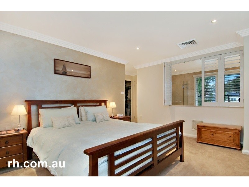 130 Helmsman Boulevard, St Huberts Island NSW 2257