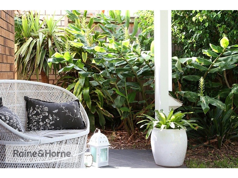 1 Nautilus Crescent, St Huberts Island NSW 2257