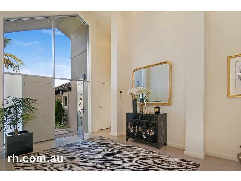 6 Boyd Close, St Huberts Island NSW 2257