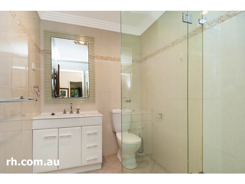 25 Welcome Street, Woy Woy NSW 2256