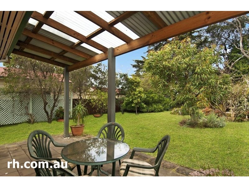 140 Railway Street, Woy Woy NSW 2256