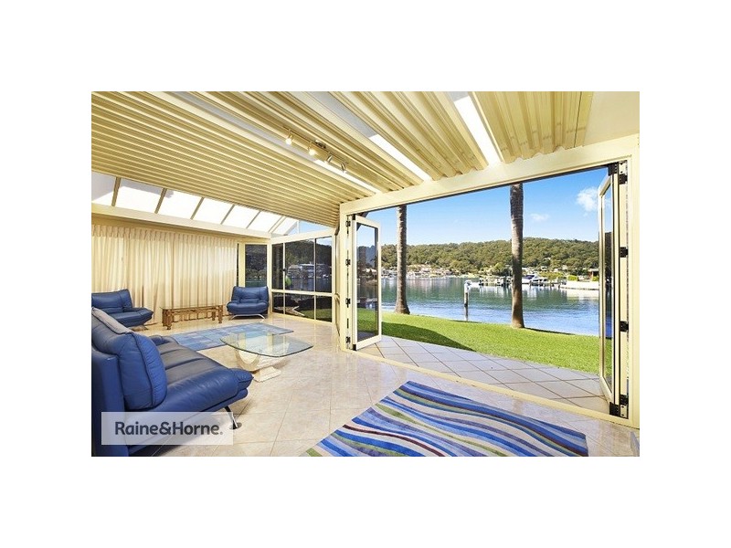 25 Salacia Close, St Huberts Island NSW 2257