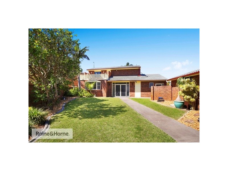 25 Salacia Close, St Huberts Island NSW 2257