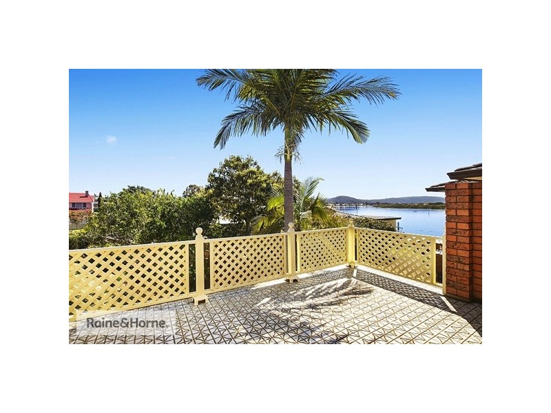 25 Salacia Close, St Huberts Island NSW 2257