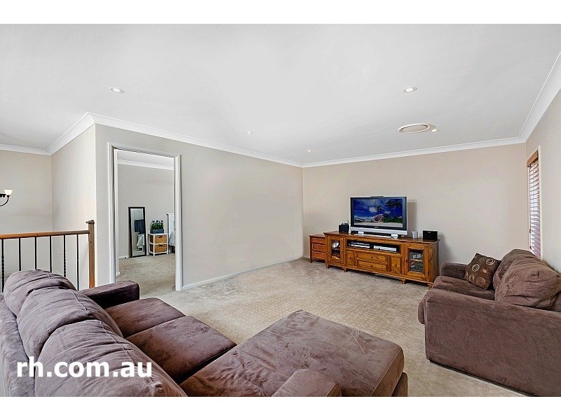 5 Glenn Street, Umina Beach NSW 2257