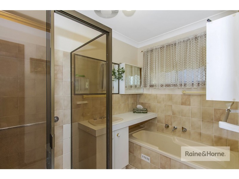 2/31 Bowden Road, Woy Woy NSW 2256