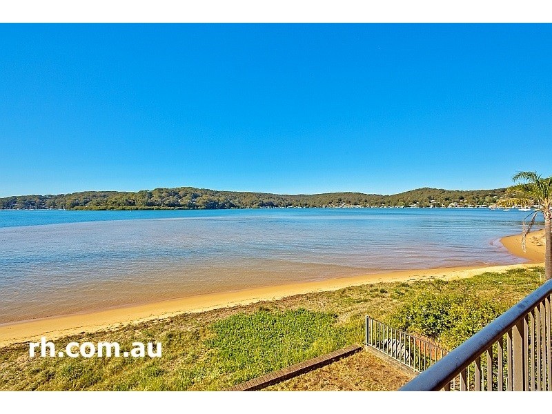 4 Munal Avenue, Booker Bay NSW 2257