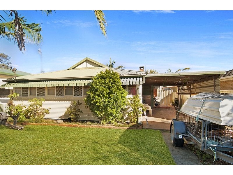 18 Oxford Street, Umina Beach NSW 2257