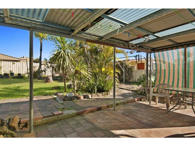18 Oxford Street, Umina Beach NSW 2257