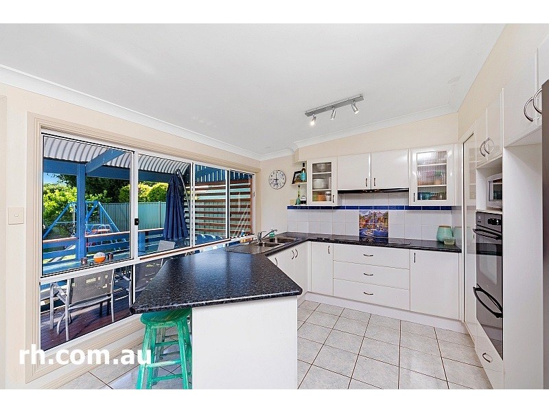 25 Terry Avenue, Woy Woy NSW 2256