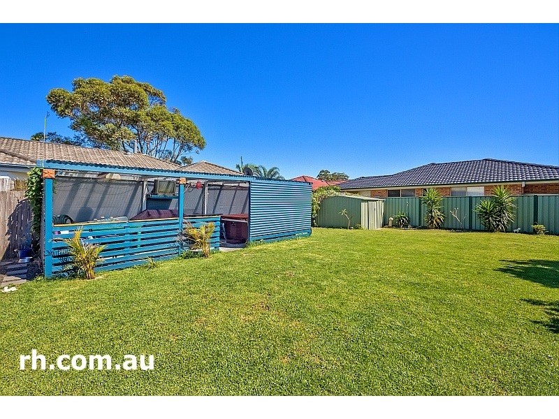 25 Terry Avenue, Woy Woy NSW 2256