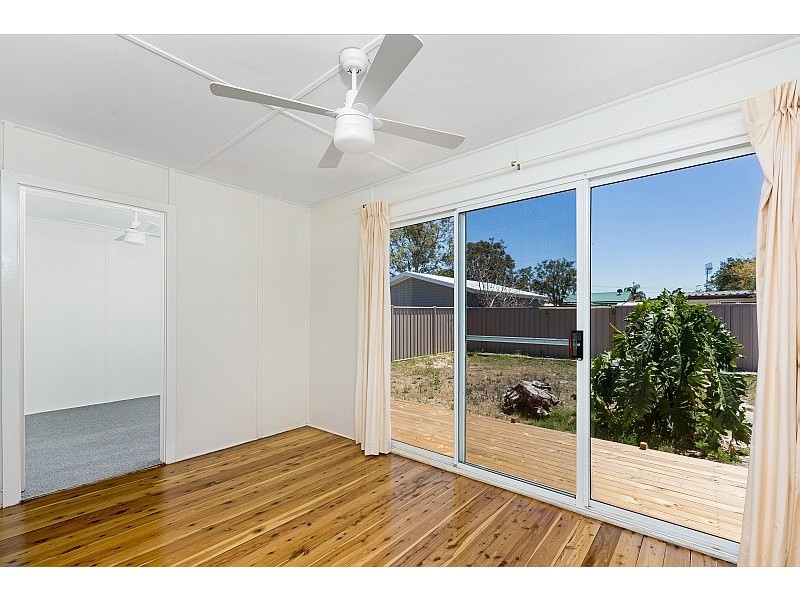 13 Oxford Street, Umina Beach NSW 2257