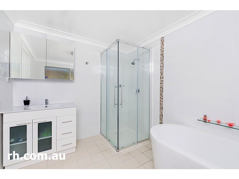20 Gwendolen Avenue, Umina Beach NSW 2257