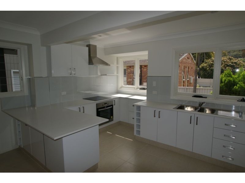 23 Nambucca Drive, Woy Woy NSW 2256