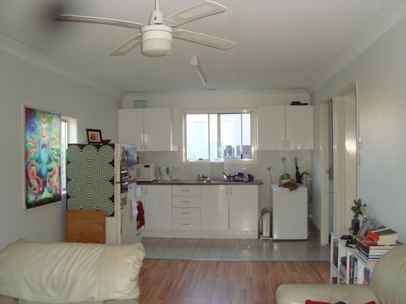 10a Wellington, Umina Beach NSW 2257
