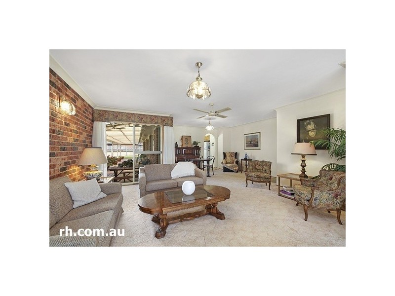5 Discovery Street, St Huberts Island NSW 2257