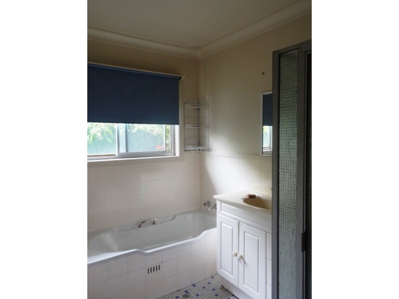 16 Barrenjoey Road, Ettalong Beach NSW 2257