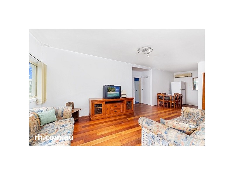 17 Welcome Street, Woy Woy NSW 2256