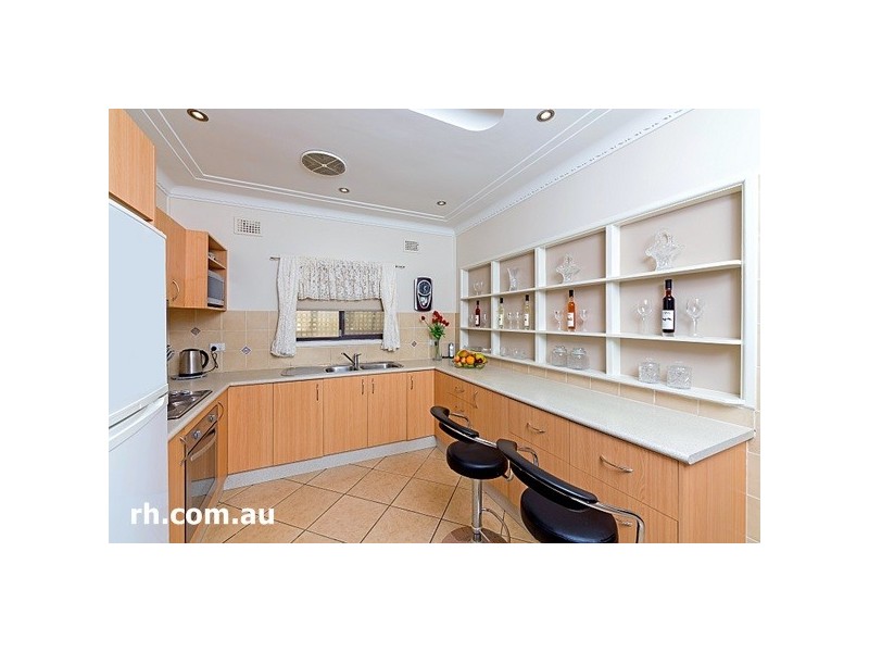 63 Booker Bay Road, Booker Bay NSW 2257