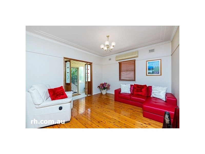 63 Booker Bay Road, Booker Bay NSW 2257