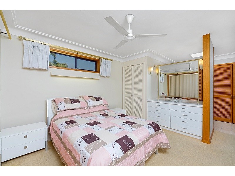 5 Helmsman Boulevarde, St Huberts Island NSW 2257