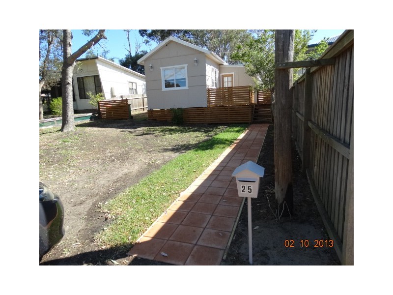 25 HOBART AVE, Umina Beach NSW 2257