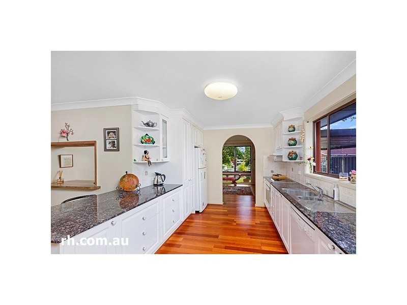 4 Jumbuck Crescent, Woy Woy NSW 2256