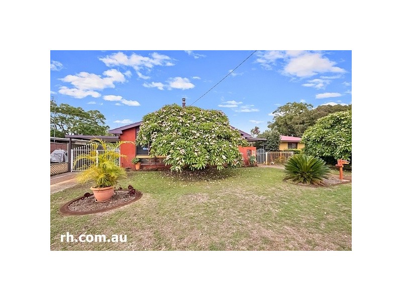 4 Jumbuck Crescent, Woy Woy NSW 2256