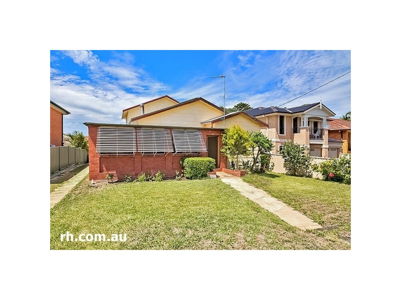 94 Broken Bay Road, Ettalong Beach NSW 2257